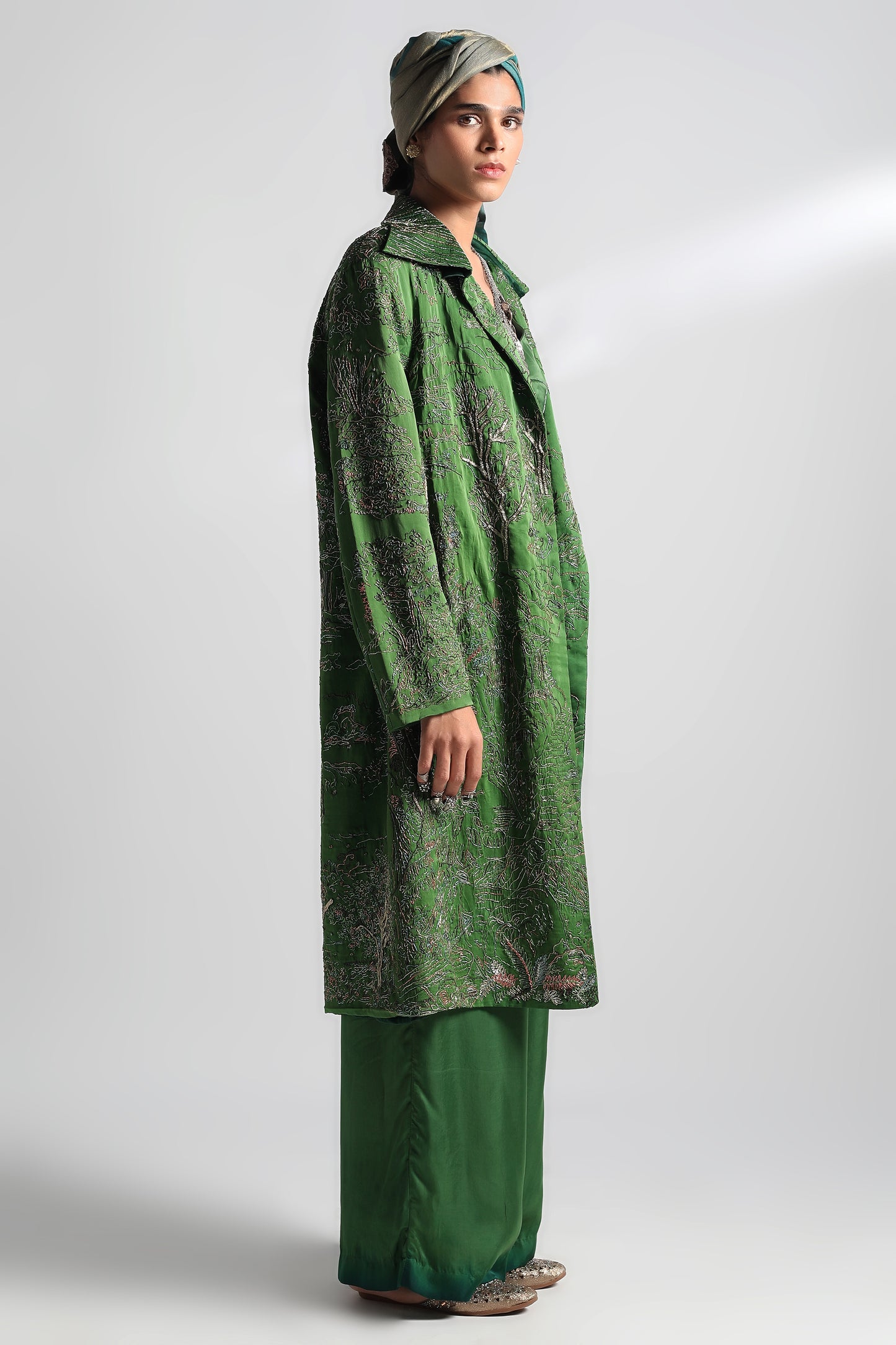 Side view of Valdivian corset top and women’s trousers co-ord set