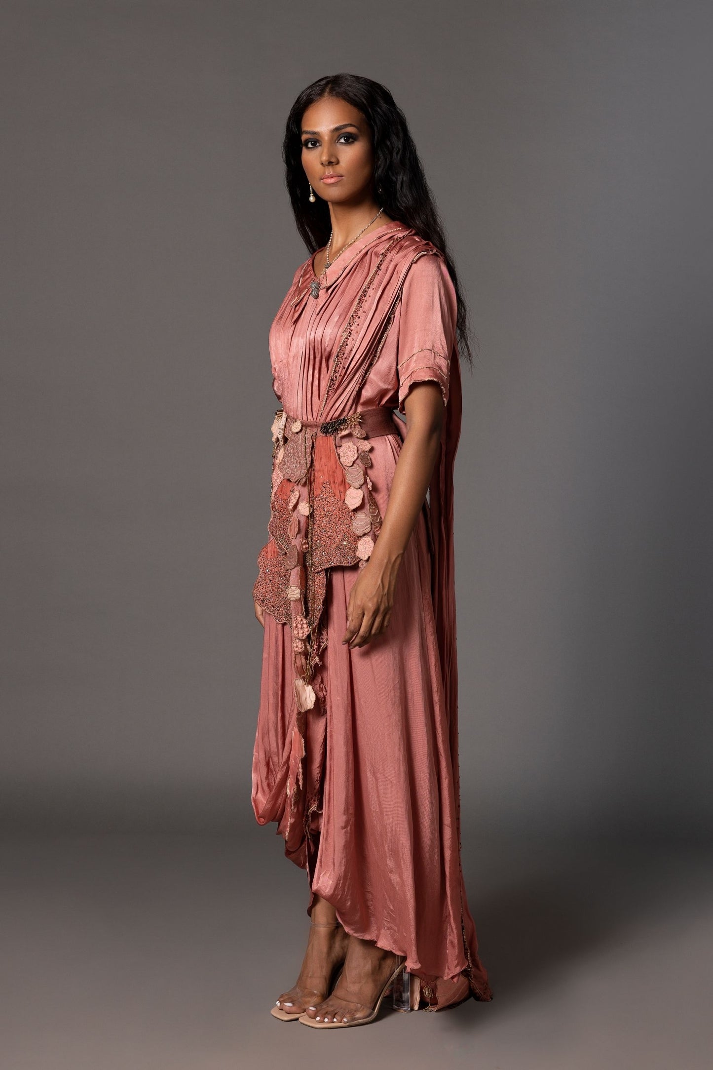 Desert Rose Kaftan Saree with Hand-Embroidered Belt - Elegant Kaftan Saree with Pleats and Double Collar