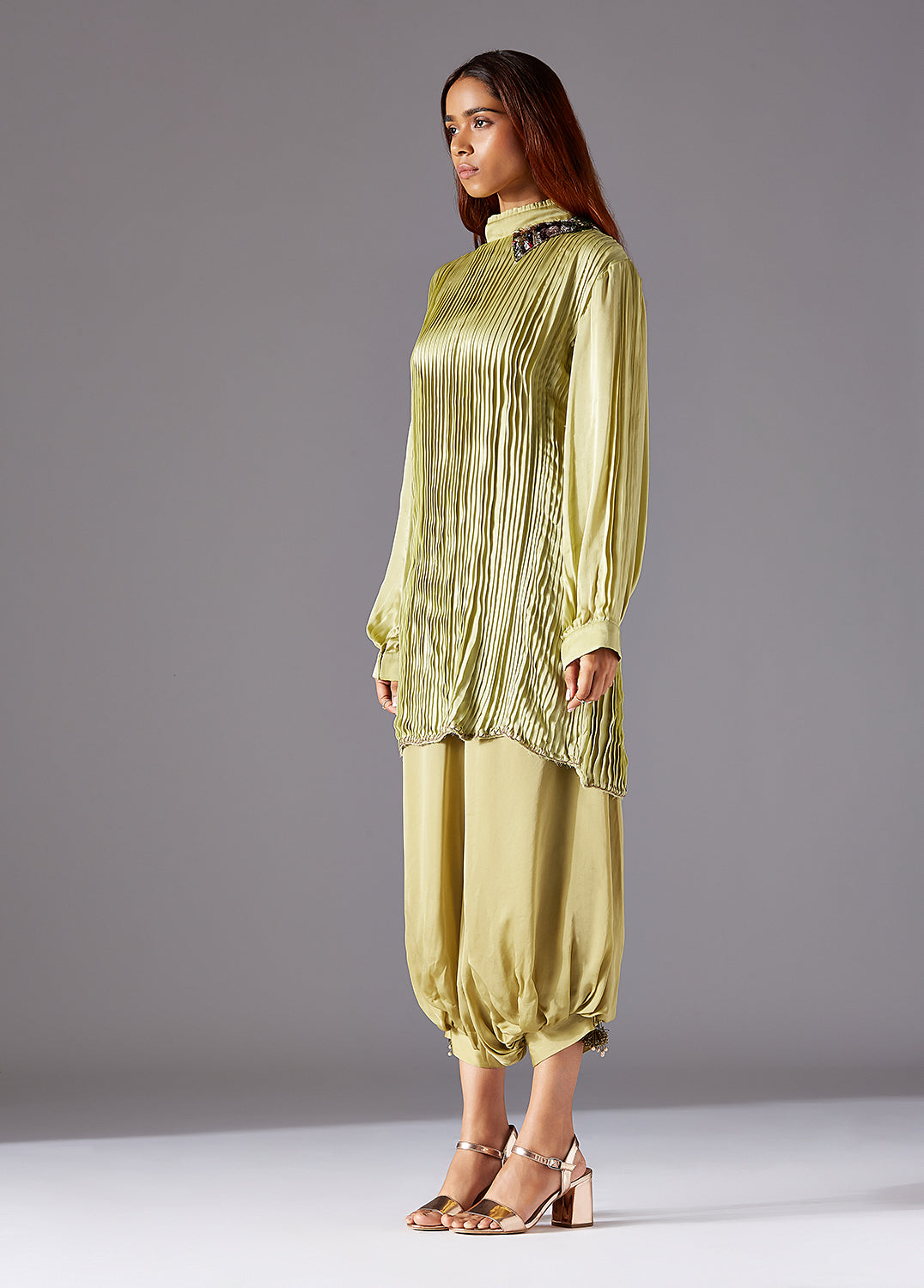 Furrow Trunk Top & Balloon Crop Pants - Luxury Women's Top & Pants Set