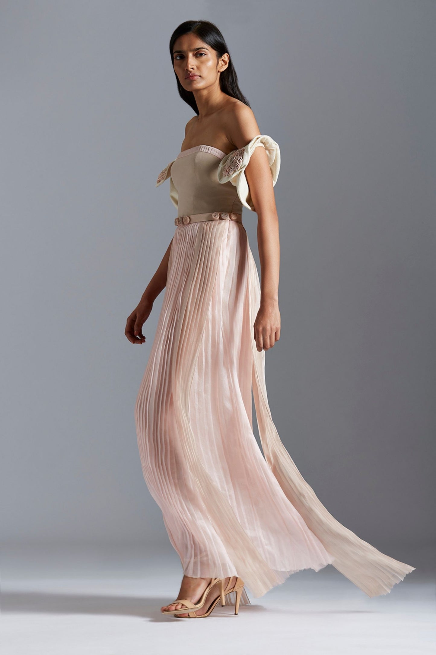 Luxury pleated tube dress for women with handmade pleats and Peruette sleeves in satin organza