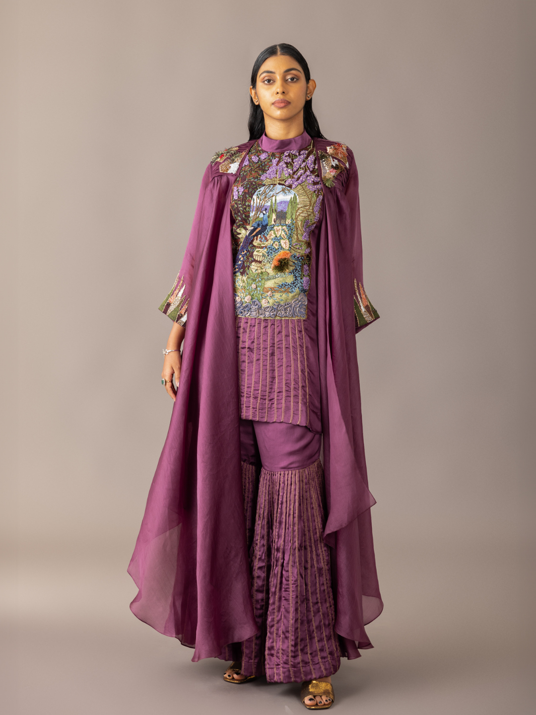 Women’s Wine Hamada Kurta Set, luxurious cape detailing for special occasions.