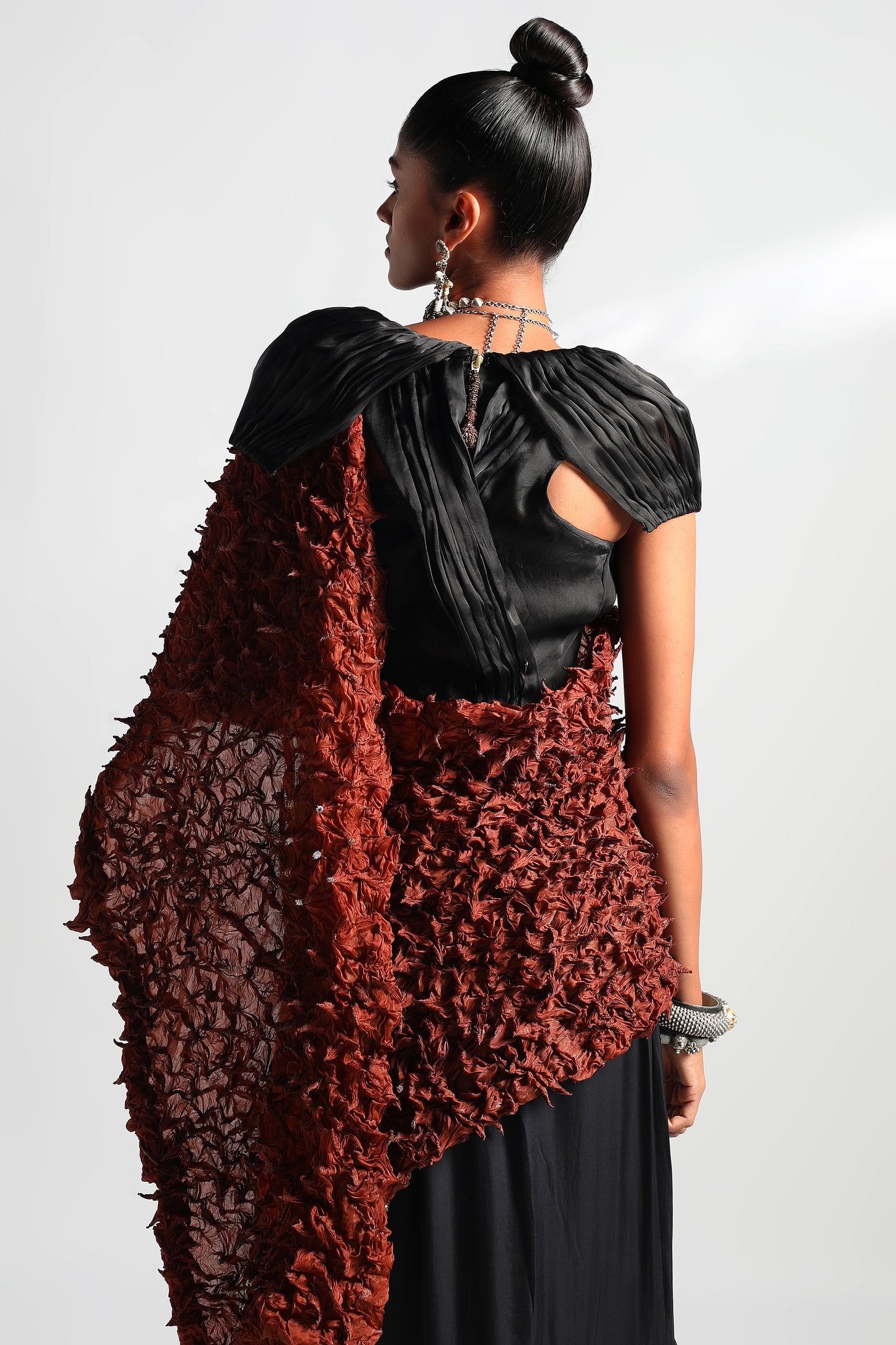 Wind Crop Top With Lamp Chime Skirt And Mulch Stole
