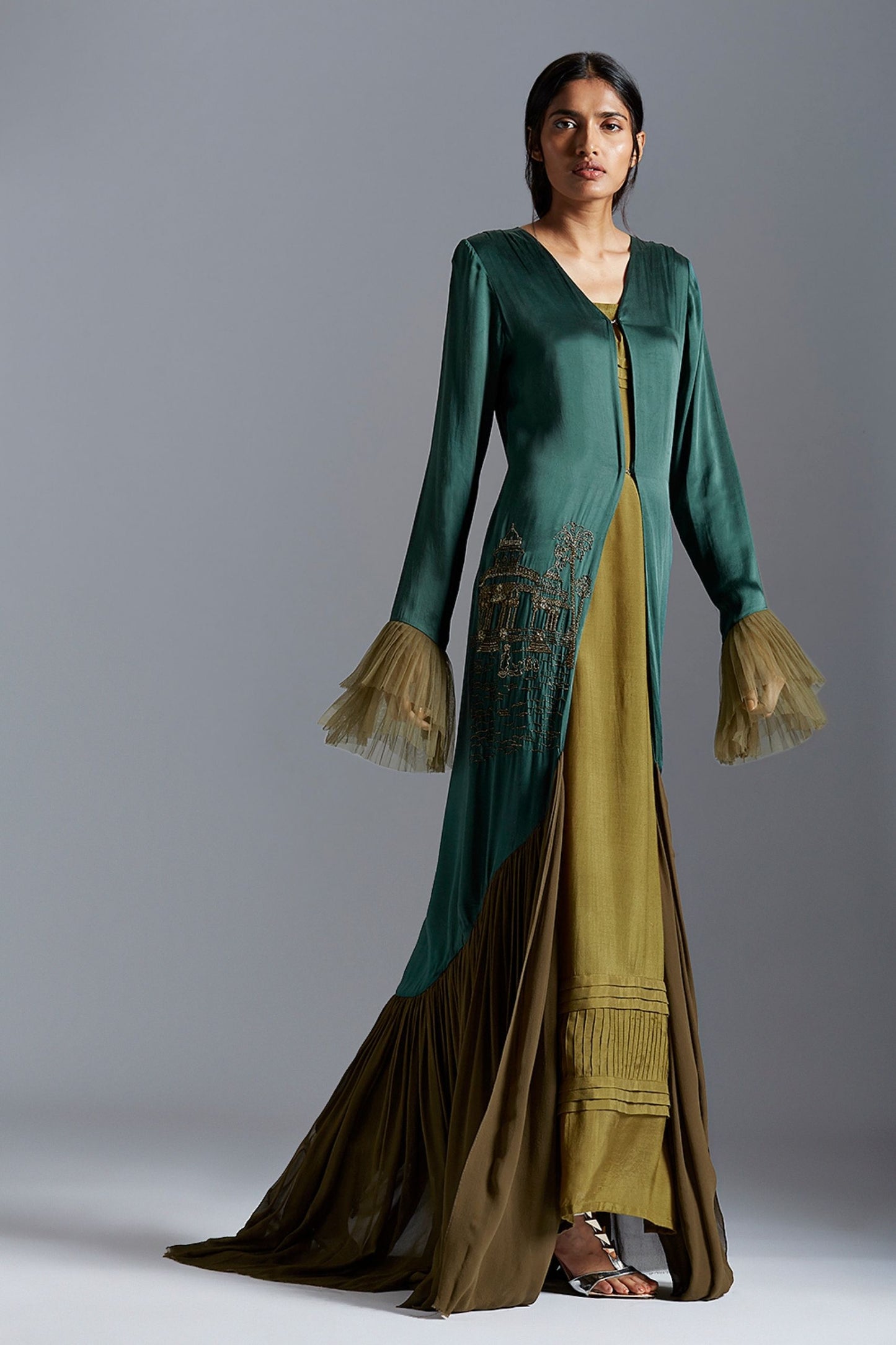 Victorian Sleeves Robe Gown